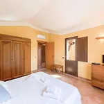 Apartamento Modern House In A Peaceful *