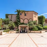 Modern House In A Peaceful * Pula